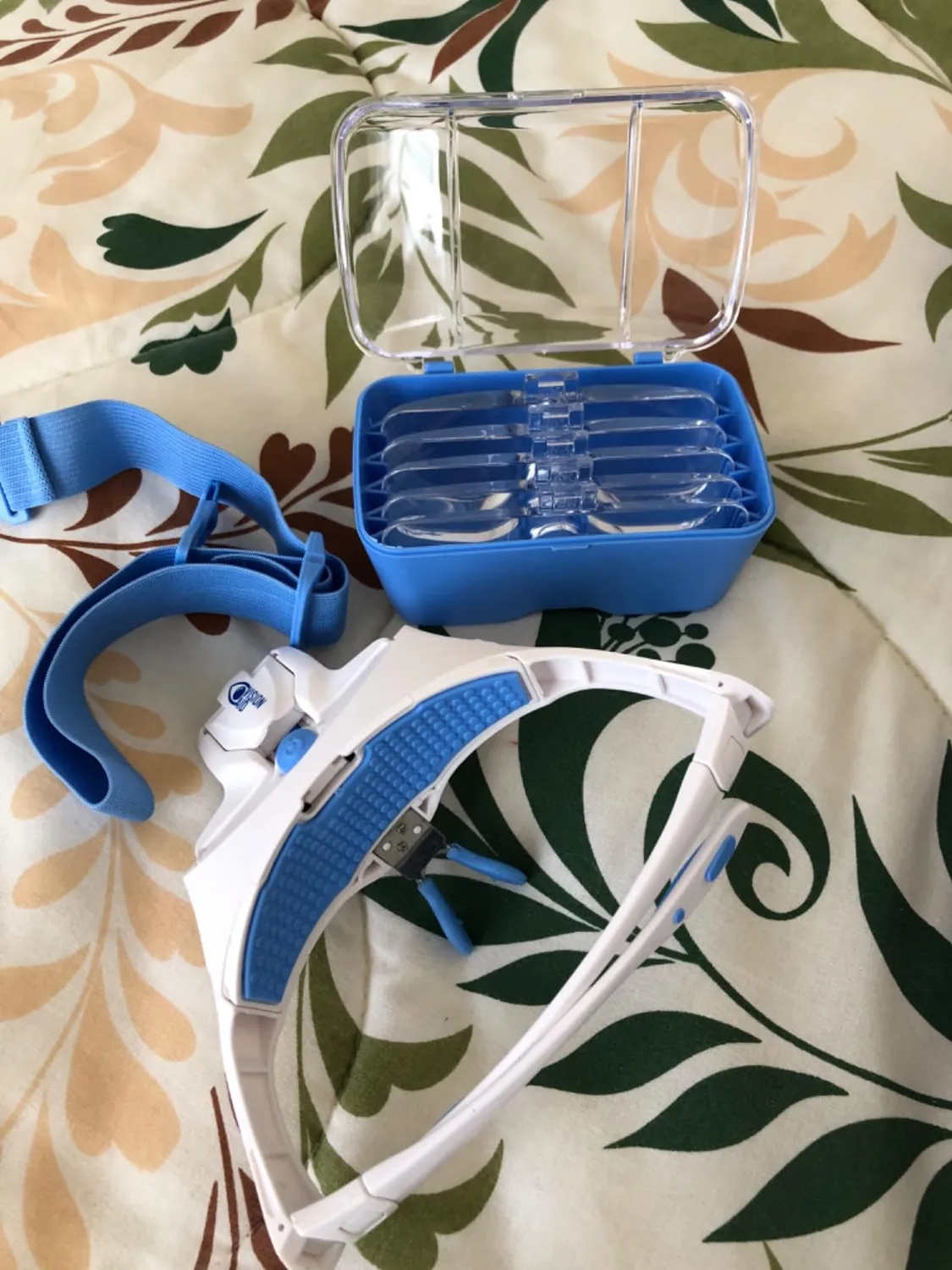 VisionAid Lunettes Loupe LED Rechargeable USB Kit Expert 5 Gross.