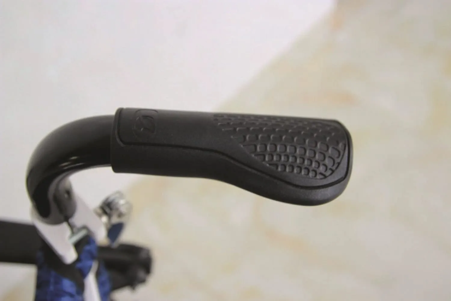 Identités ID Mouv fauteuil roulant électrique pliable