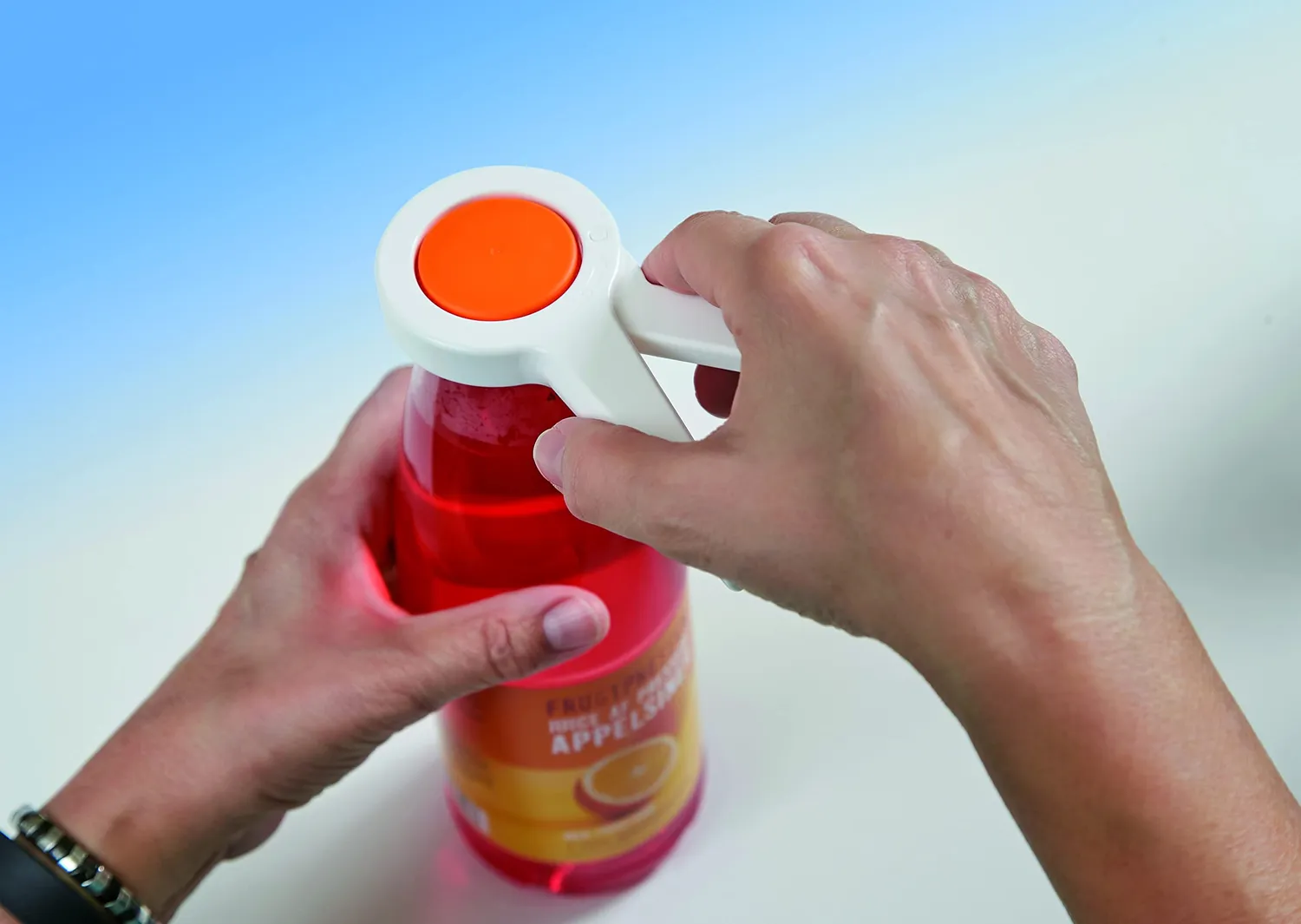 Identités Capoff ouvre-bouteille pince 2,2 cm