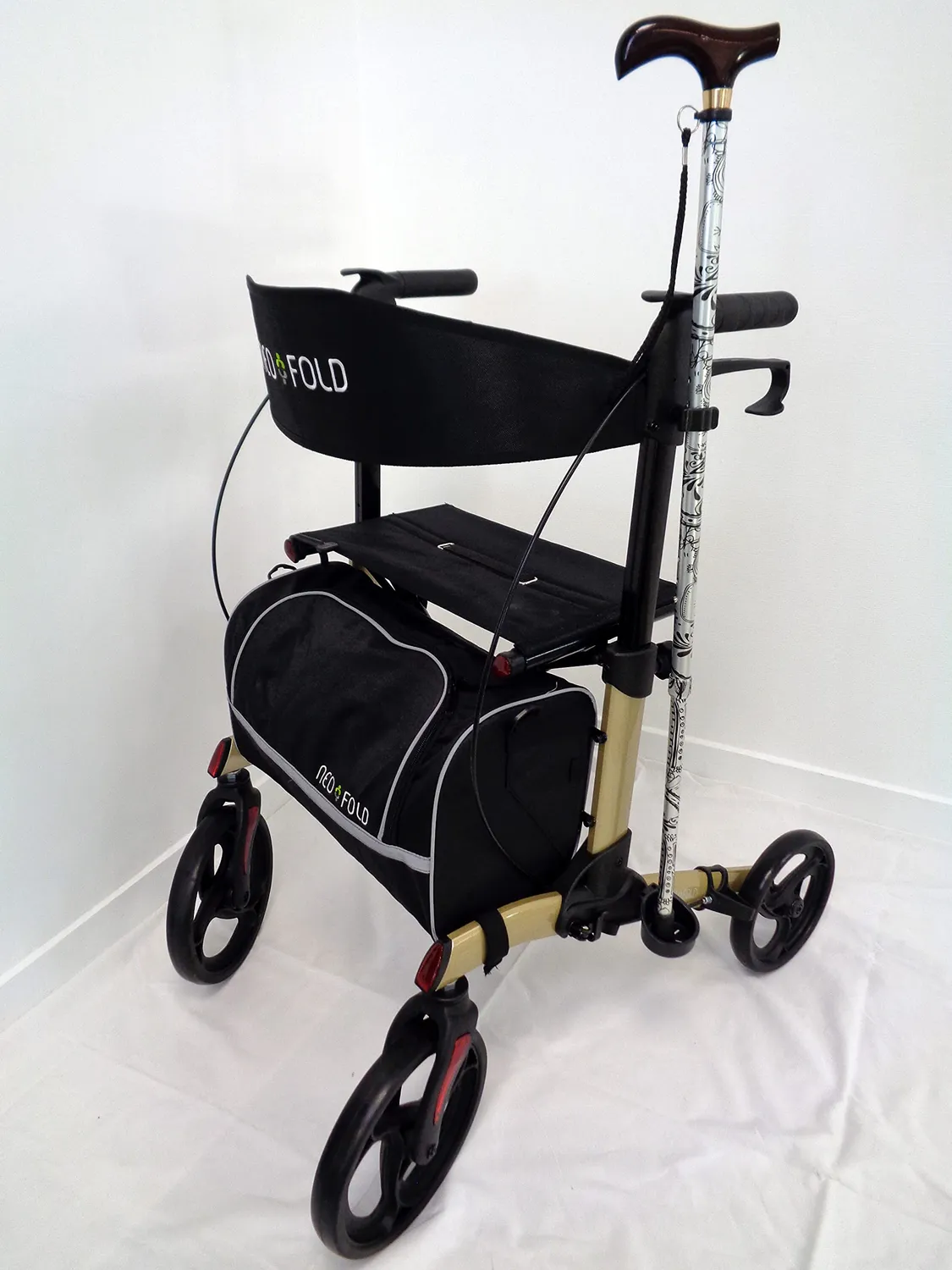 Identités Neo Fold Evolution rollator champagne pliable