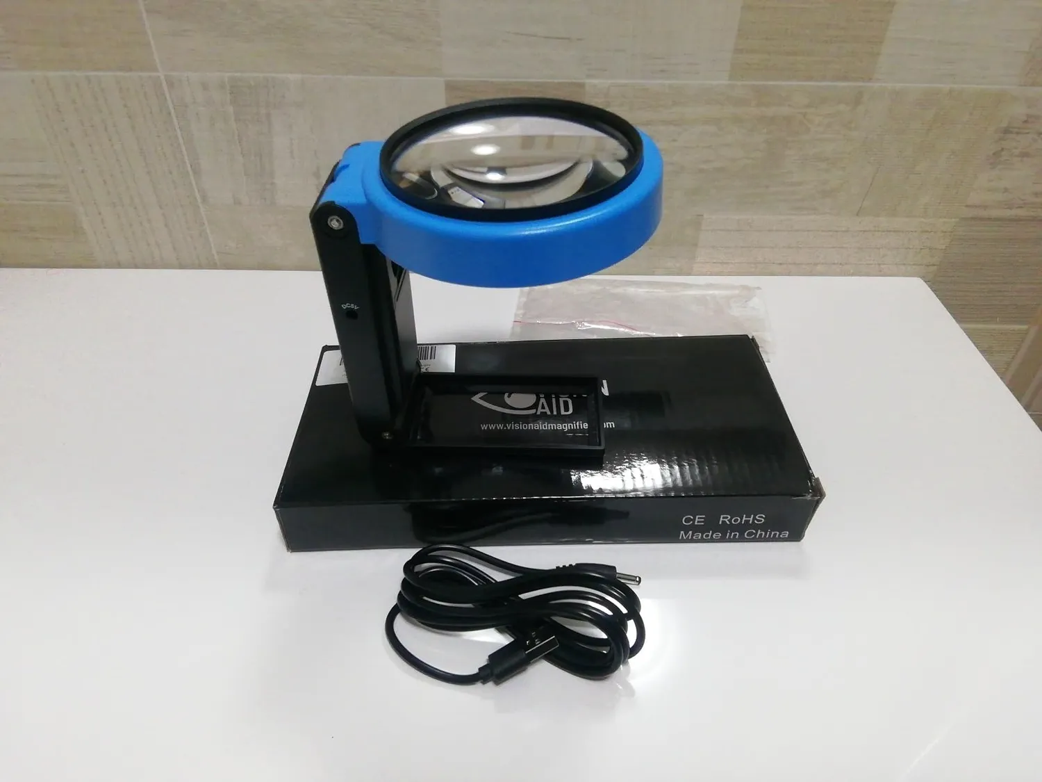 VisionAid Loupe 30X 10X LED mains libres 21 lampes