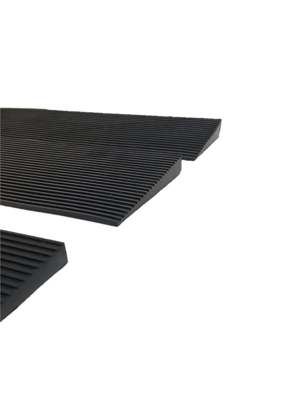 Identités rampe seuil caoutchouc 90 cm 15 mm antédérapante