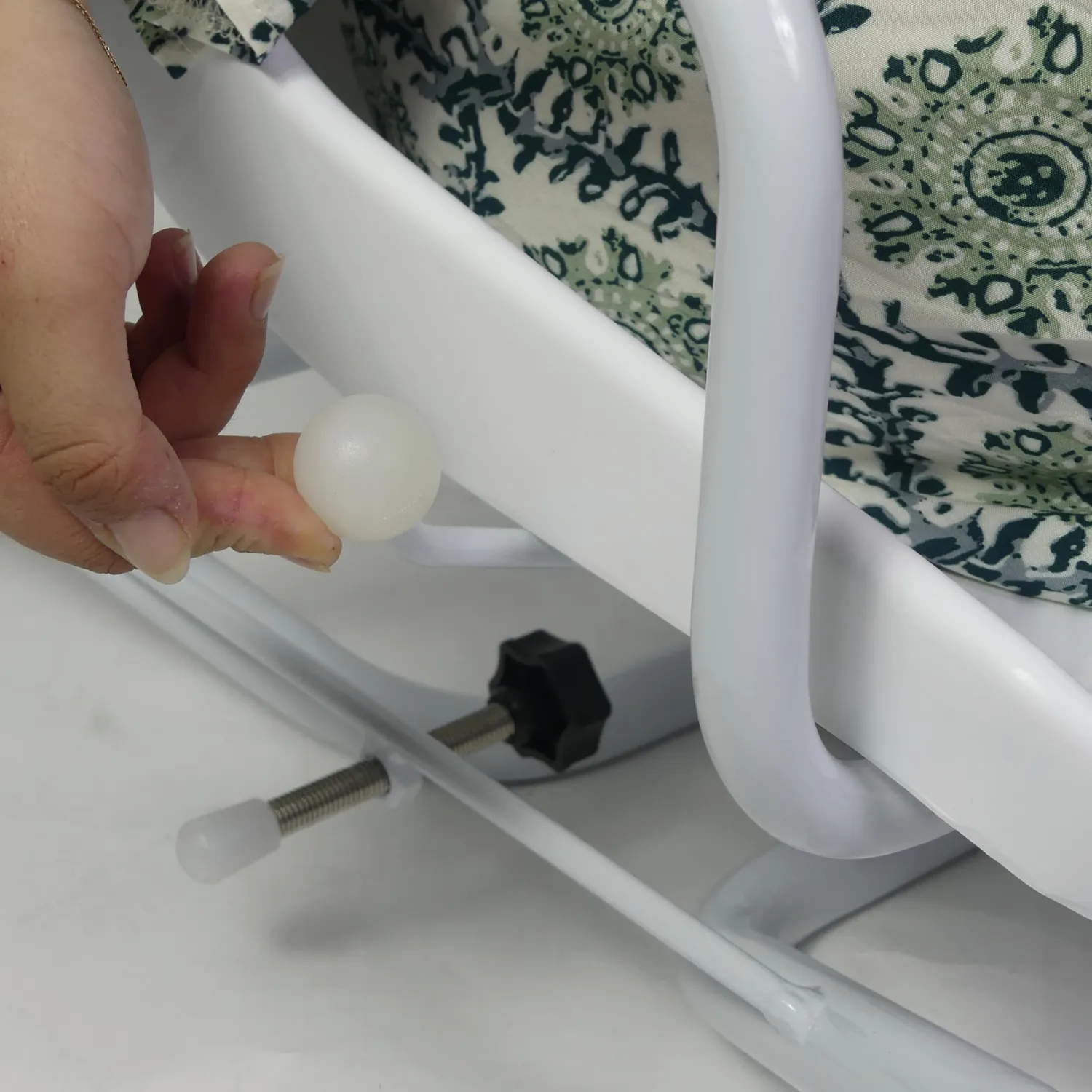 Identités fauteuil de bain pivotant 360° accoudoirs 113 kg