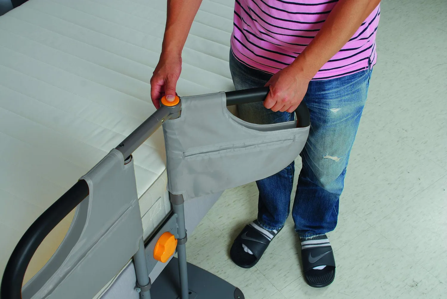 Identités Appui de Lit Vario barrière lit pivotante 89 cm