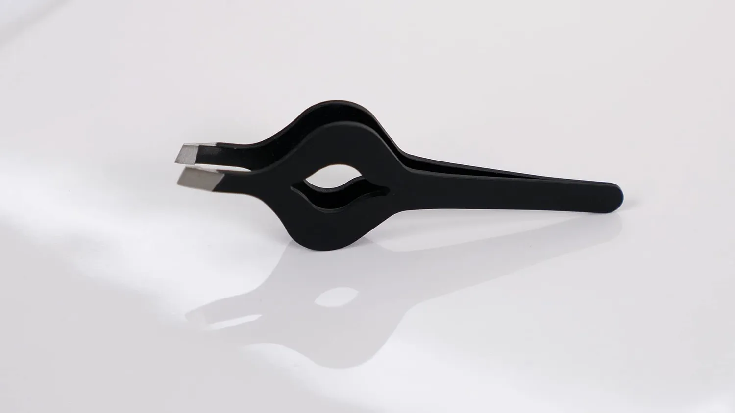 Identités pince à épiler ergonomique 10 cm lot de 2