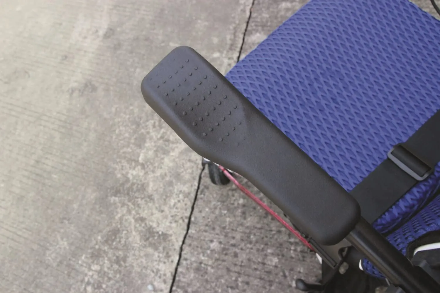 Identités ID Mouv fauteuil roulant électrique pliable