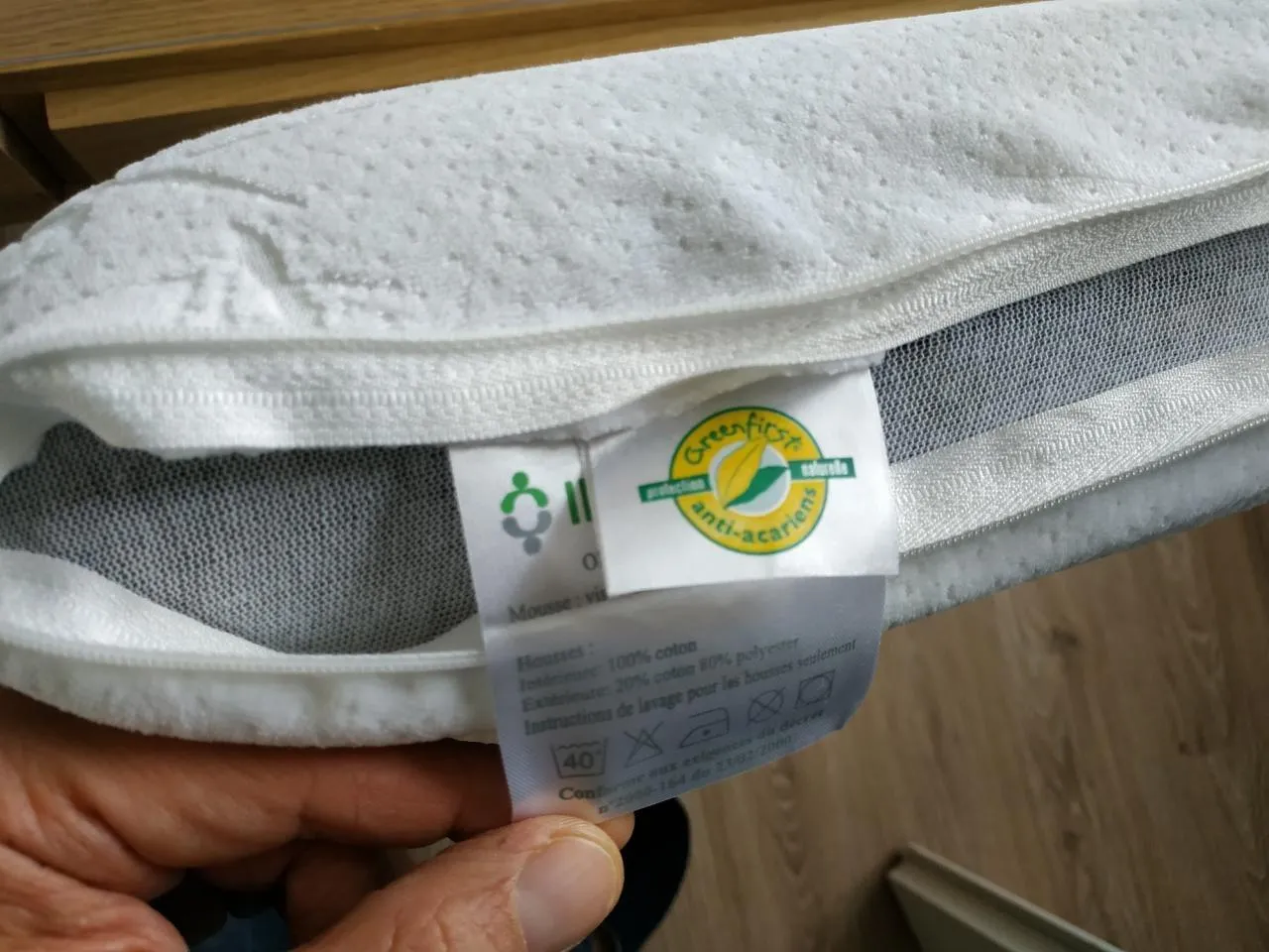 Identités Vegelya Grand Modèle oreiller mémoire charbon