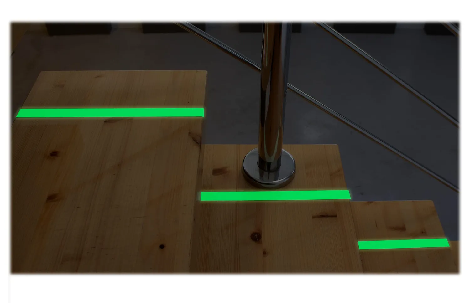 Identités Rouleau Adhésif Luminescent 2 m x 2 cm