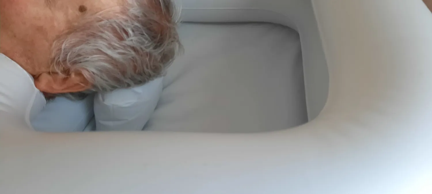 NIOTO Bac à Shampoing Gonflable 7 L avec Douchette
