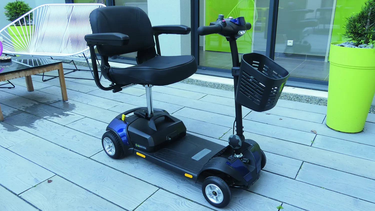 Identités Traveler scooter électrique bleu démontable 125 kg